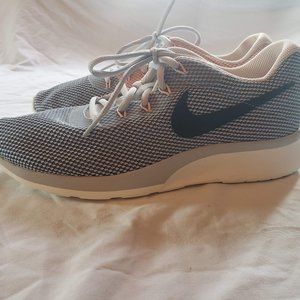 Nike Tanjun Racer Pure Platinum/Armory Navy 921668